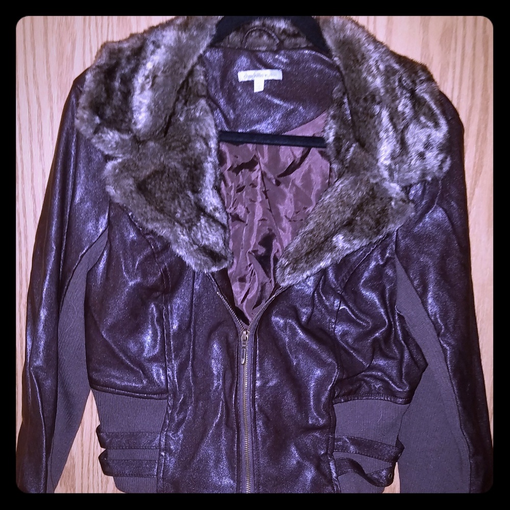 Short brown coat